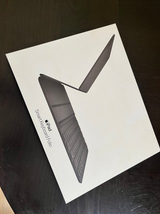 Apple iPad Smart Keyboard Folio