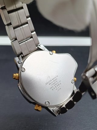Citizen aerochron. Realizzato in Giappone.