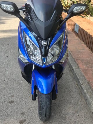 SYM Joymax  125cc I sport Azul y Negro