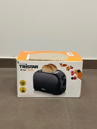 Tostadora Tristar Negra BR-1025 Nueva