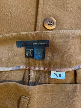 Traje de chaqueta y pantalón mujer marrón