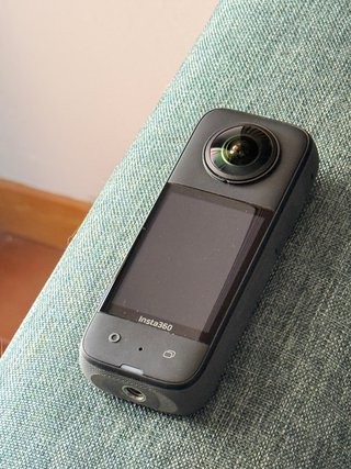 Insta360 X3 Cámara 360 con funda