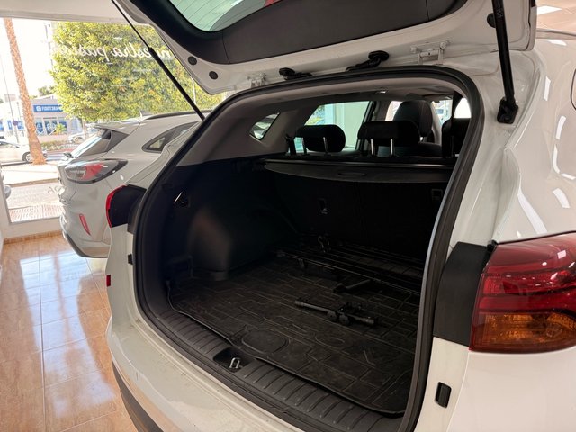 Hyundai Tucson 1.6 CRDI 85kW 48V Tecno Sky Safe 4X2