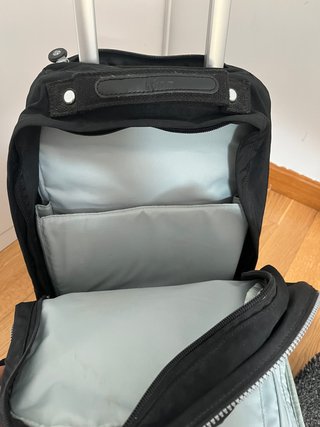 Mochila Kipling escolar negra con ruedas