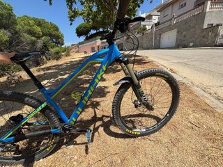 Bicicleta Montaña Mondraker Azul