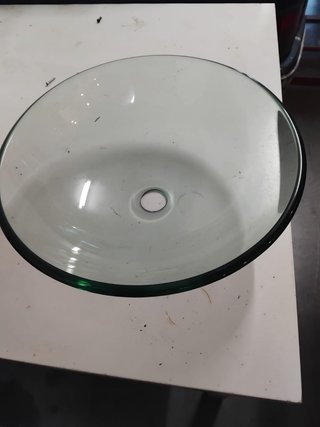 Lavamanos de cristal verde y transparente