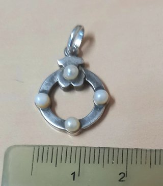Colgante Tous Plata y Perlas