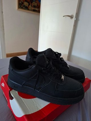 Nike Air Force 1 Negras Talla 42