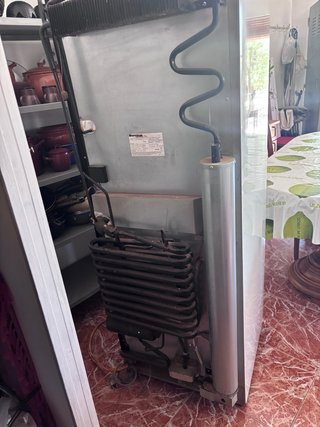 Nevera de gas y luz BUTSIR