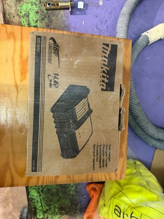 Cargador Batería Makita DC18RC