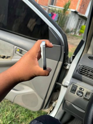 iPhone 16 Pro