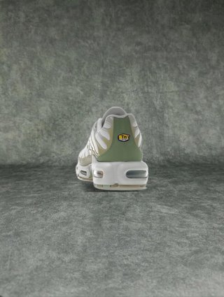 Nike Air Max Plus Light Bone Verde Talla 42
