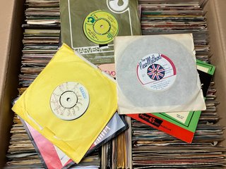 350 Vinis Singles Internacionais