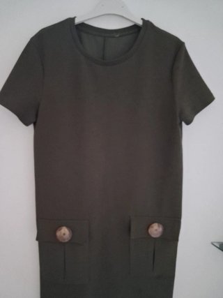 Abito donna verde militare con bottoni