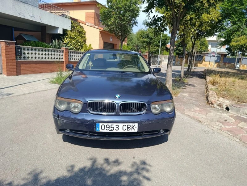 BMW Serie 7 2005 - foto 1