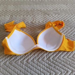 Bikini Olayan Push Up Amarillo