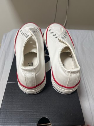 Zapatillas estilo Converse Blancas sin cordones
