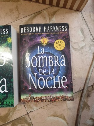 El descubrimiento de las brujas / A Discovery o...