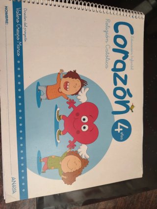 Libro de religión de 4 años de infantil