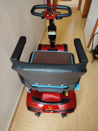 Scooter movilidad reducida rojo