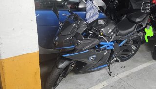Mitt GP1 125 Negra/Azul
