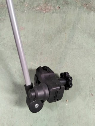 SPORT BRELLA Sombrilla 360° con pinza universal