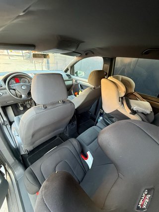 Volkswagen Touran 2010