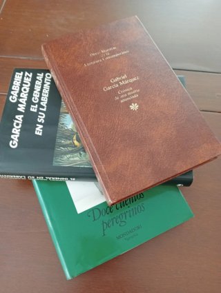 Crónica de una muerte anunciada + Dos títulos más