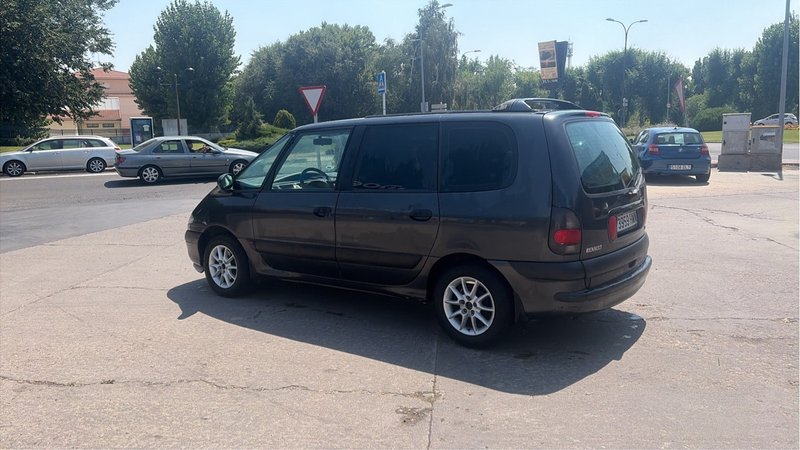 Renault Espace 2002 - foto 1