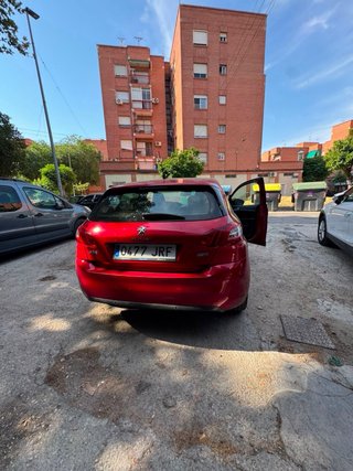 Peugeot 308 2016
