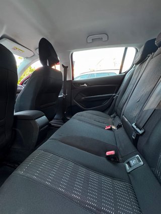 Peugeot 308 2016