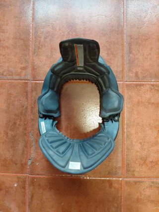 Collarín cervical Motocross Leatt Brace