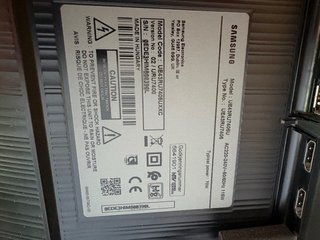 Samsung TV 43” 4K UHD Smart TV