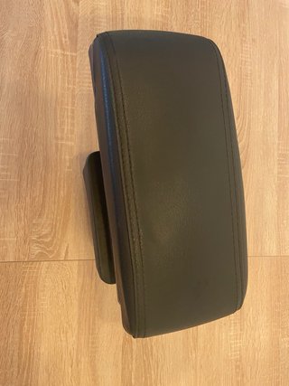 Reposabrazos Ford Focus MK2 Negro