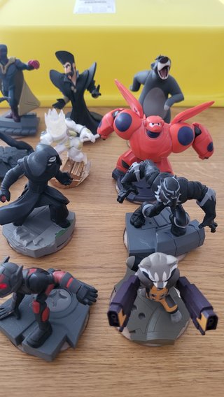 Lote 18+ Figuras Disney Infinity Marvel