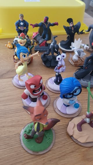 Lote 18+ Figuras Disney Infinity Marvel