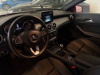 Mercedes-Benz Clase CLA Mercedes-Benz Clase CLA CLA 200
