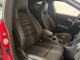Mercedes-Benz Clase CLA Mercedes-Benz Clase CLA CLA 200