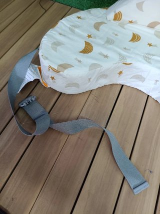 Cojín de Lactancia Momcozy con Barrera