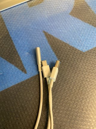 MacBook Air e Monitor Apple
