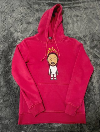 Sudadera con capucha y estampado