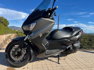 Yamaha XMax 400 Scooter Negro/Gris