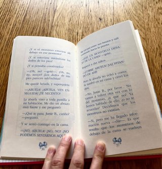 Junie B. Jones y el monstruo bajo la cama