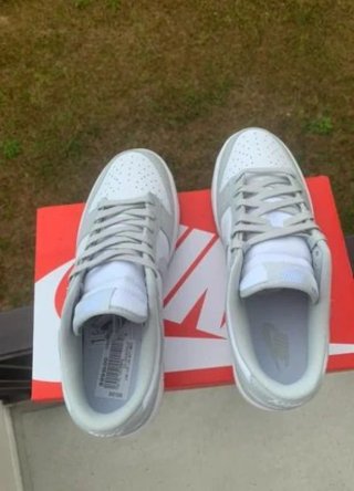 Nike Dunk Low Gris Blanco Talla 40.5