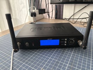 Sistema Micrófono Inalámbrico Gemini UHF 5100
