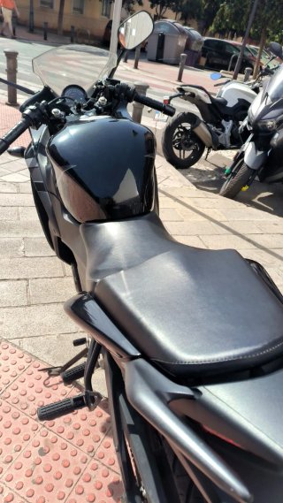 Honda CBR 125 Negra