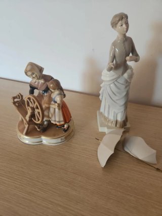 Figura Lladró hilandera 18cm + Sra 28cm