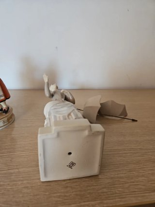 Figura Lladró hilandera 18cm + Sra 28cm