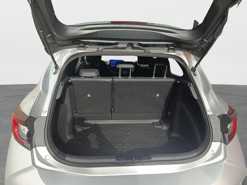 Toyota Auris 2024, foto 11
