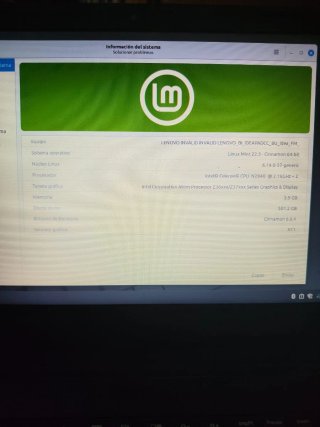 Portátil Lenovo B50-10 Intel 4GB 500GB Linux Mint